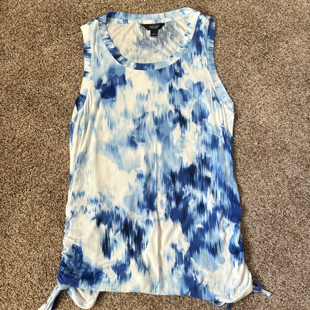 Vera Wang Simply Vera Tank